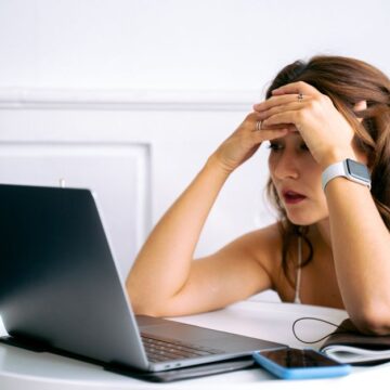 Technologia, która miała ułatwiać życie, czasem komplikuje je bardziej Technologia, która miała ułatwiać życie, czasem komplikuje je bardziej
